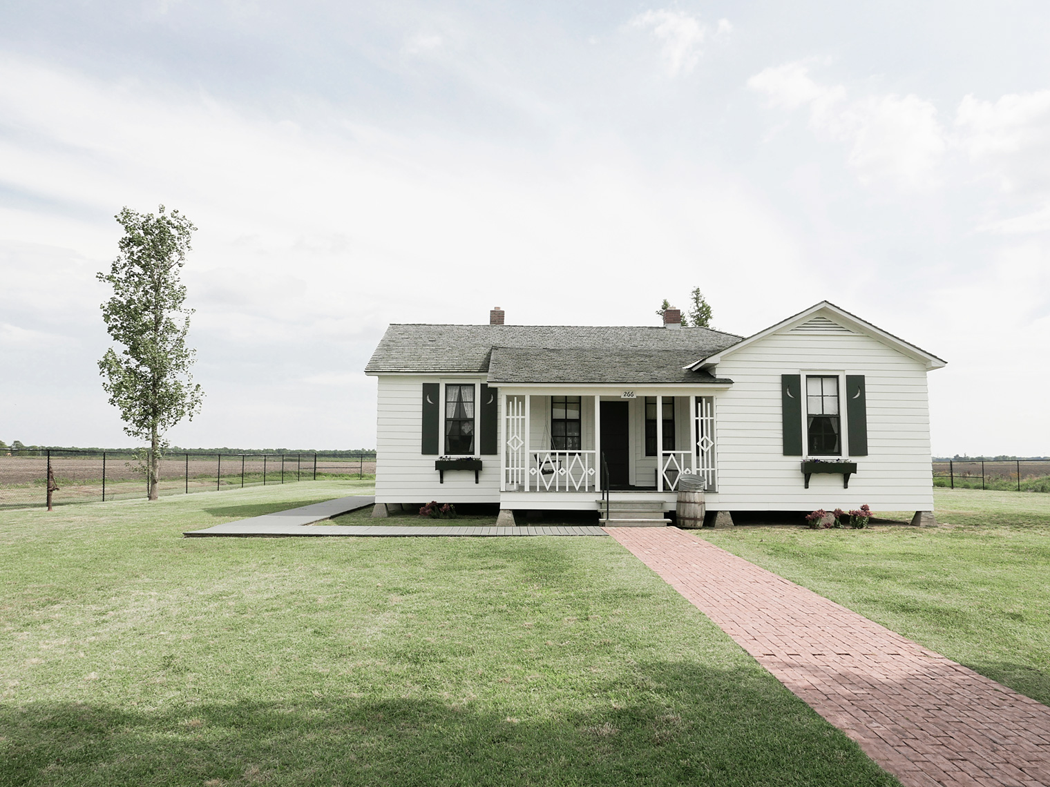 W-JR-Cash--Boyhood-Home-AK